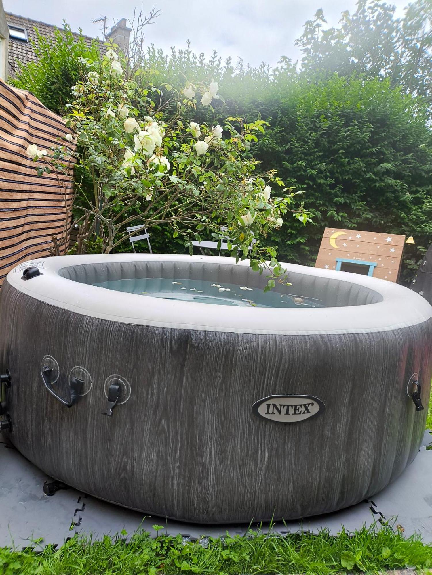 Spa , Jardin 250M2 Et Appartement Cosy De 60 M2 Au Centre Boulogne-sur-Mer Zewnętrze zdjęcie